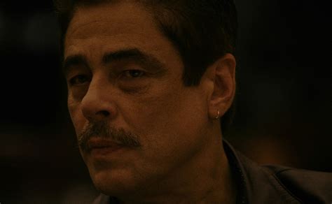  Bellissima!  Een Italiaanse Noche Con Benicio Del Toro: Een avond vol magie en mysterie?